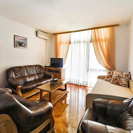 Apartment D-Moll Sutomore Εξωτερικό φωτογραφία